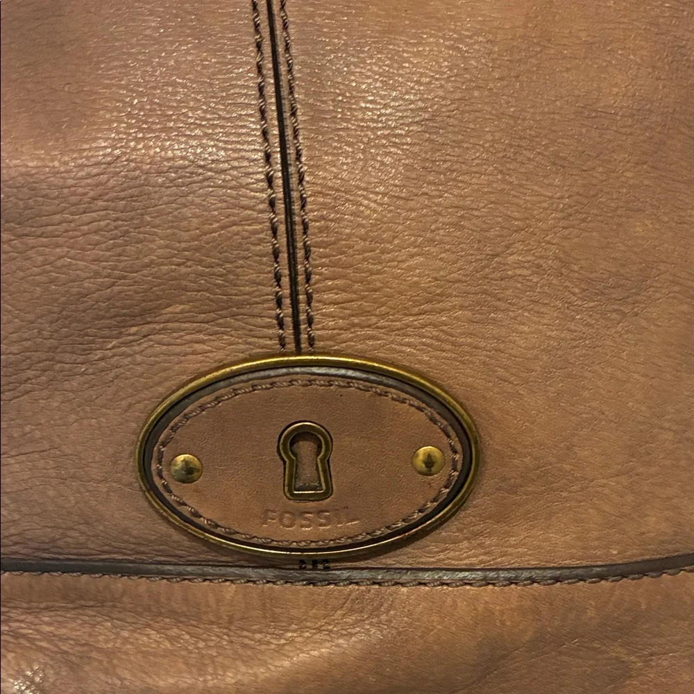 Fossil Tan Leather Hobo Bag BOHO WESTERN COWBOYCORE BOHEMIAN OLD MONEY